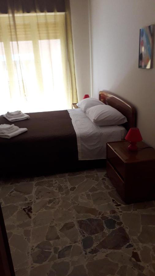 Lucy Home Lussuoso Appartamento Recanati Mare Giardini Naxos Exterior foto